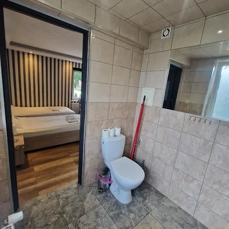 Apartment Goscinne Andrzejowka Andrzej Sikon *